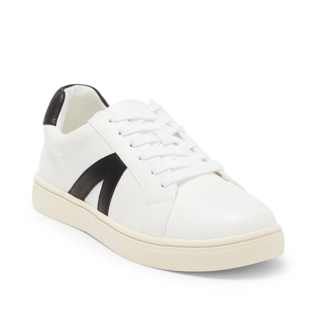 MIA Italia Low Top Sneaker (Women)